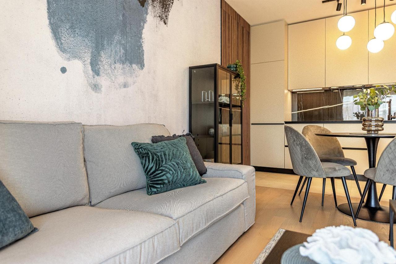 Lux 2 - With Garage And Balcony Zadar